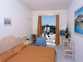 Hotel Montemar Beach 4*